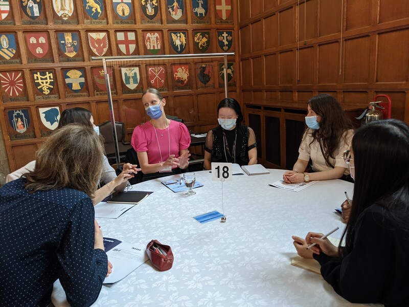 roundtable1
